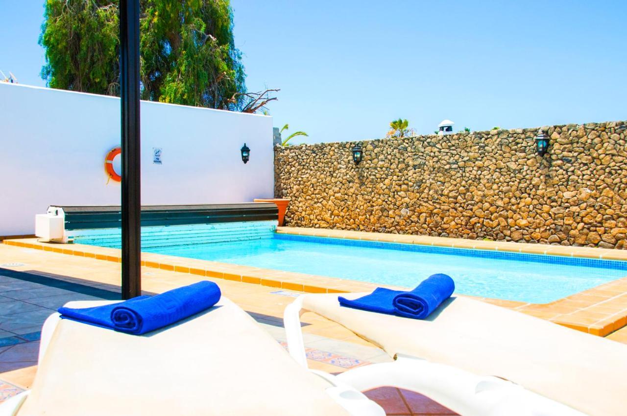 Villa Calamares With Heated Pool And Air Conditioning Playa Blanca Dış mekan fotoğraf